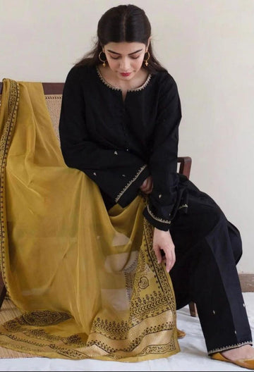 Party wear lawn 3 Piece Dress