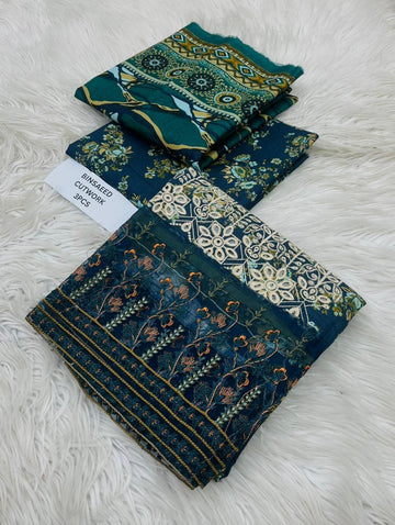 Chiken Kari Khaddar 3 Piece Suit