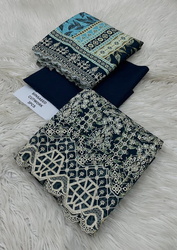 Chiken Kari Khaddar 3 Piece Suit