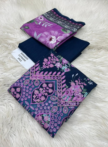 Chiken Kari Khaddar 3 Piece Suit