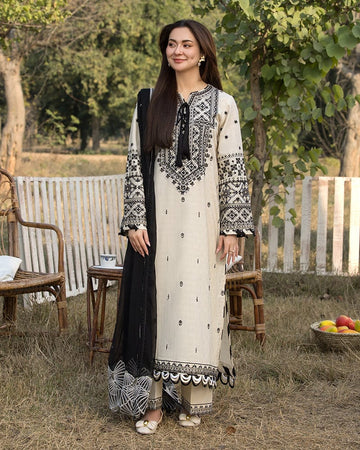 white - Embroidered Lawn 3 Piece